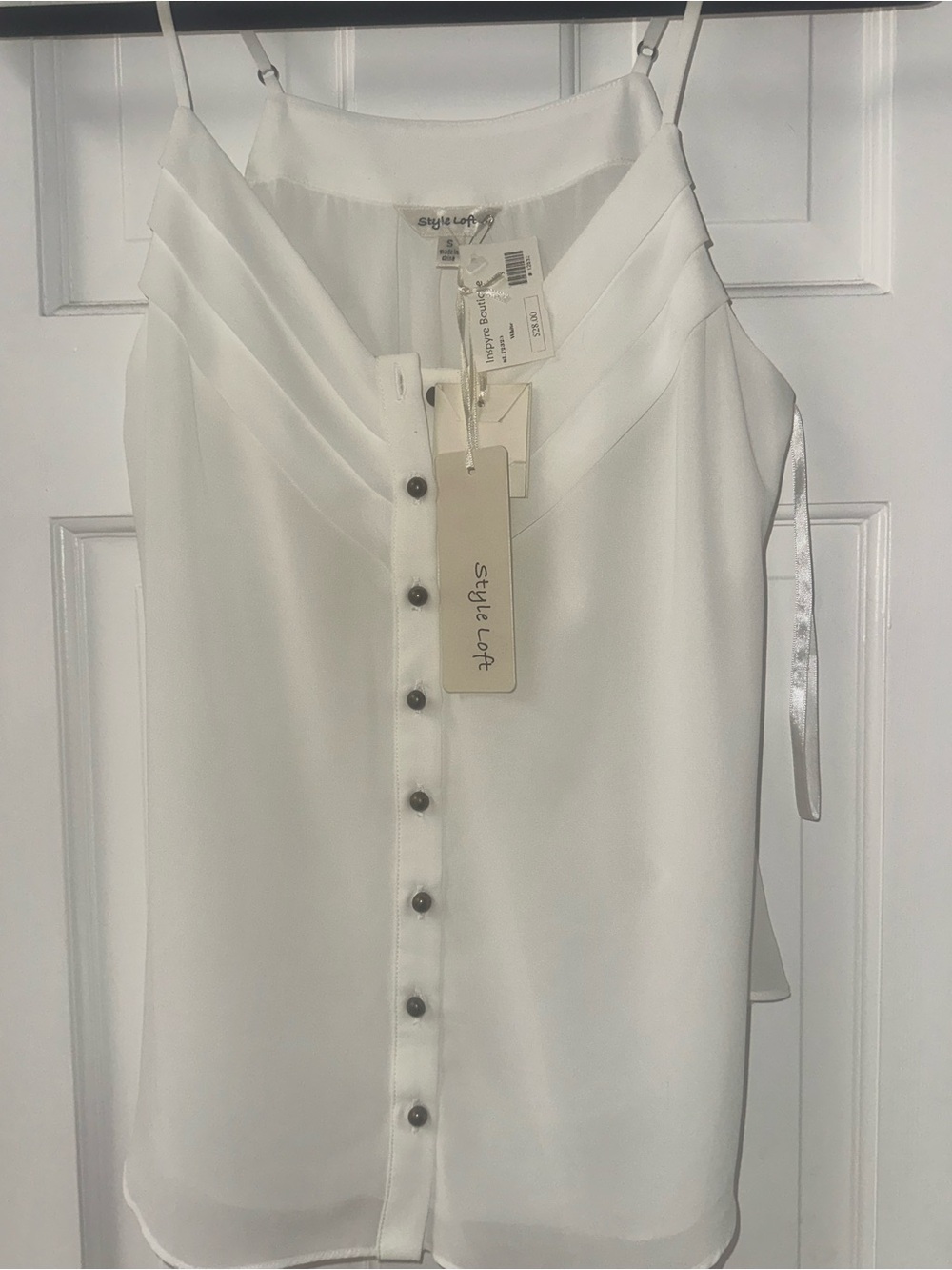 NWT Style Loft White Button Front Tank Top Size Small